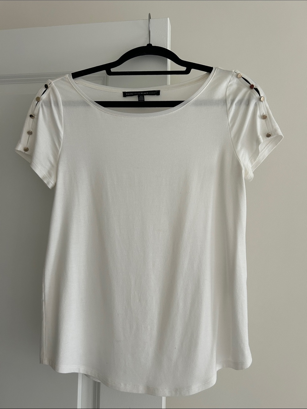 WHBM White Short Sleeve Tee Shirt. Size XS